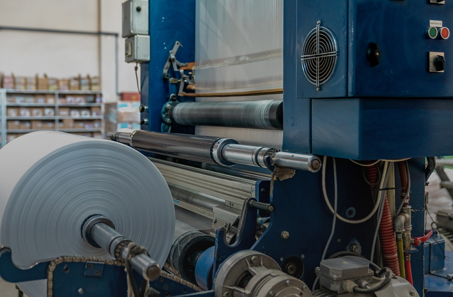 ドライアイス加工、包装機械が当社の設計、製作の起源です